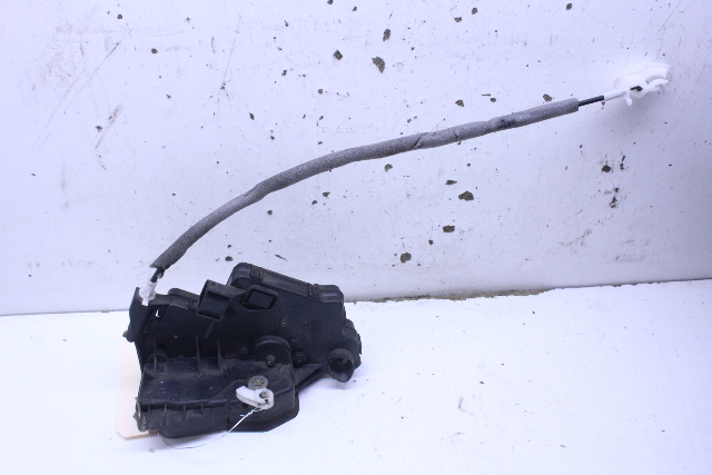 2001 BMW 330i Sedan Door Latch Lock Driver Left