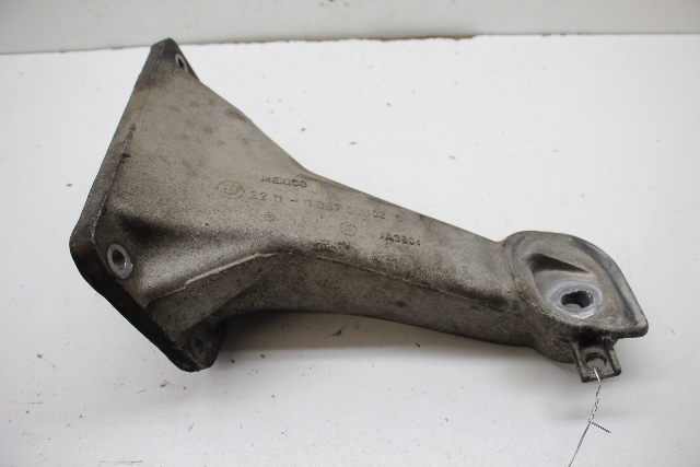 2001-2006 BMW X5 Engine Motor Mount Bracket Right 1097000 OEM