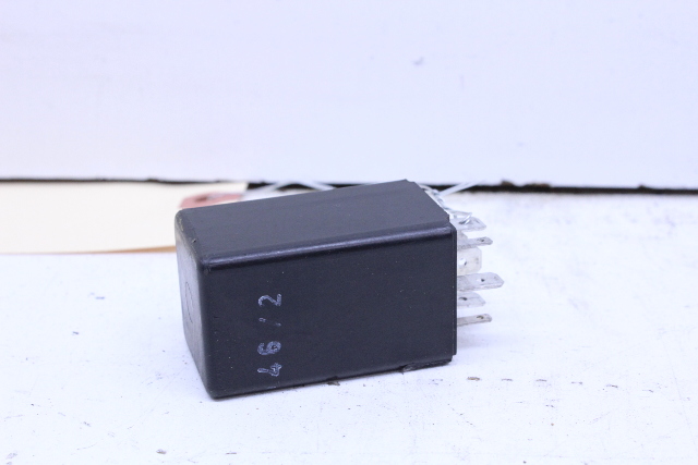 1995 1996 1997 1998 Porsche 911 993 Intermittent Wiper Relay - 99361510100 OEM