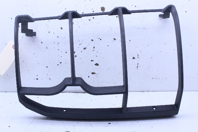 2016 Land Rover LR4 Driver Left Tail Light Cover Guard Grille AH2M-13B645-AA Stock#20392 OEM