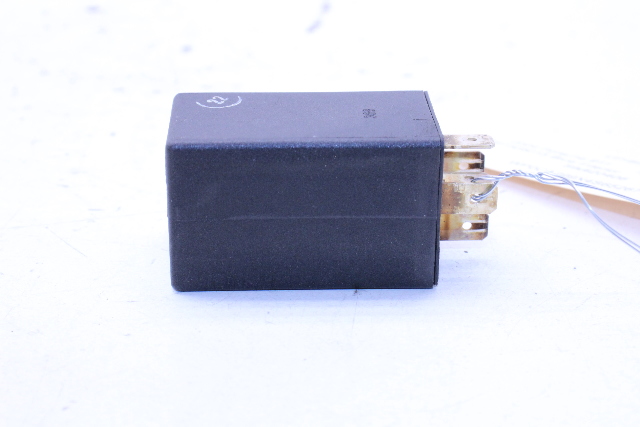 1997-2004 Porsche 911 Boxster Time Delay Relay OEM