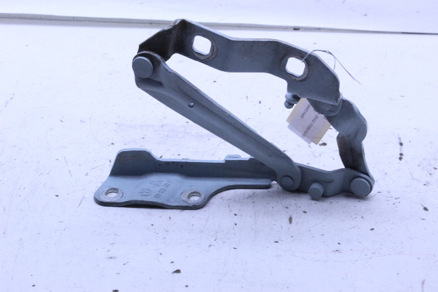 1998 1999 2000 2001 2002 2003 2004 Volkswagen Beetle Hood Hinge Left 1C0823301G OEM
