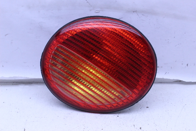 1999 2000 2001 2002 2003 2004 Volkswagen Beetle Tail Light Lamp Right 1C0945096F OEM