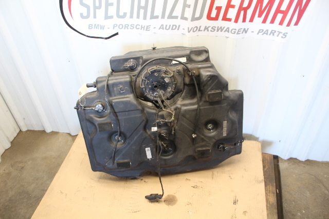 2009 2010 2011 BMW 335d Diesel Exhaust SCR Def Tank 7204623 OEM