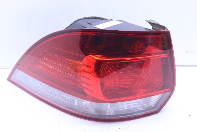 2009 2010 2011 2012 2013 2014 Volkswagen Jetta Wagon Tail Light Left OEM