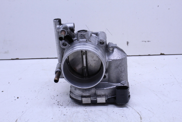 2002 2003 2004 Volkswagen Golf GTI Jetta GLI Throttle Body 022133062AC Stock#20469