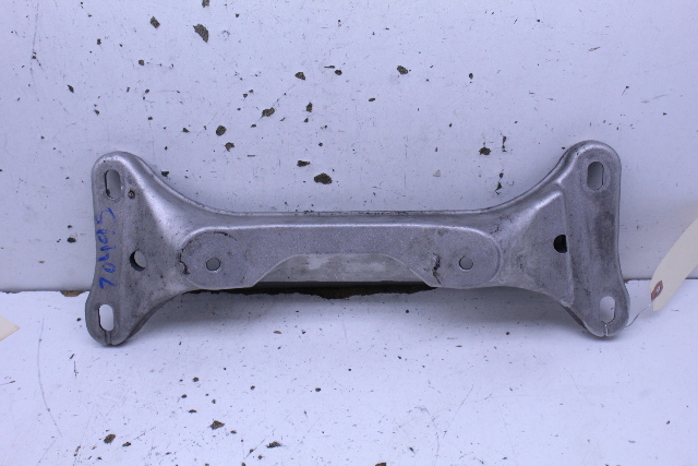 1999 2000 2001 BMW 323i 330i Transmission Support Crossmember Bracket OEM