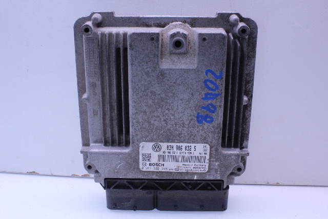 2008 Volkswagen Touareg Engine Computer Module ECU ECM DME
