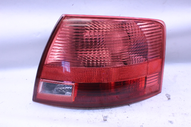 2006 2007 2008 A4 S4 Avant Wagon Tail Light Right OEM