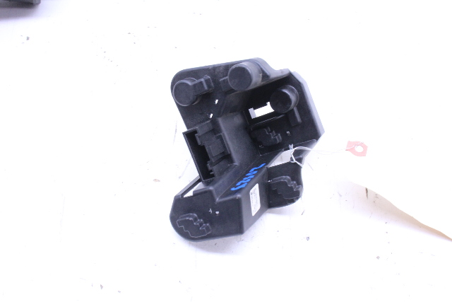 2007 2008 BMW 335i Coupe Tail Light Lamp Socket Bulb Holder Left 4428113 Stock#20523 OEM