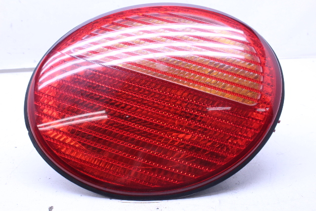 1999 2000 2001 2002 2003 2004 Volkswagen Beetle Tail Light Lamp Right 1C0945096F OEM