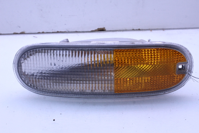 2002 2003 2004 2005 Volkswagen Beetle Park Lamp Light Turn Signal Left 1C0953155L OEM