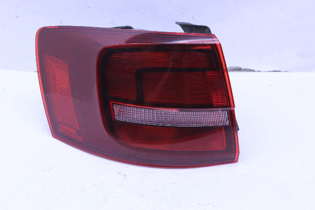 2015 2016 2017 Volkswagen Jetta Tail Light Lamp Left 5C6945095K OEM
