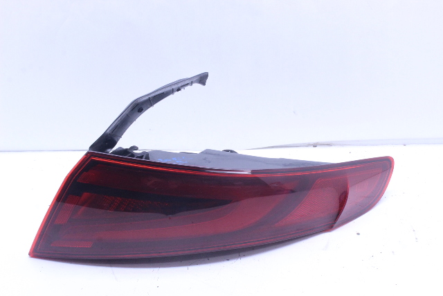 2017 2018 2019 Alfa Romeo Giulia Tail Light Lamp Right 20690208 OEM