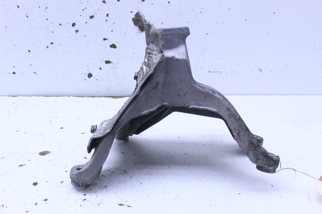 2009 Audi A4 Engine Motor Mount Right 8K0199388AH Stock#20568 OEM