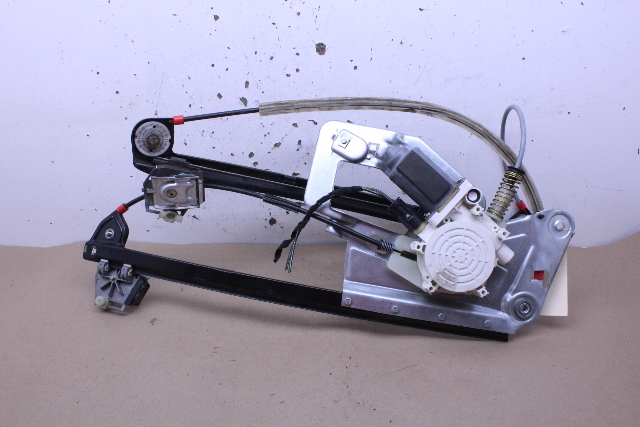 2001 2002 2003 BMW 525i 530i Front Window Regulator Right 8252392 Stock#20592 OEM