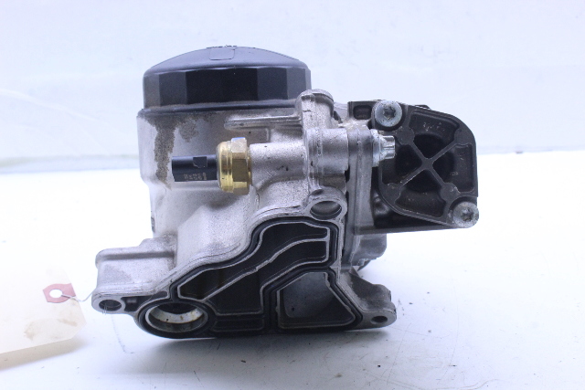 2018 BMW X4 F26 Oil Filter Housing 7573051 OEM