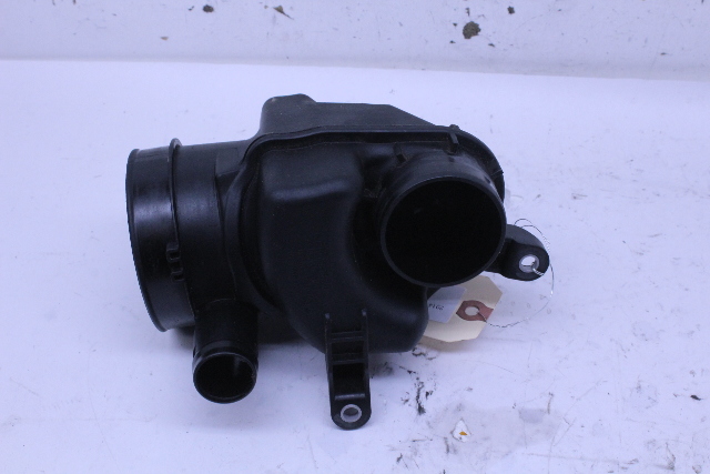 2012 2013 2014 2015 2016 BMW M5 M6 Air Intake Duct Tube Right 7843277 OEM