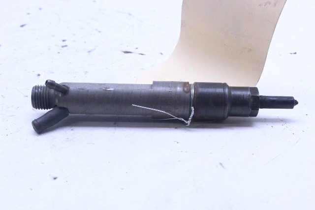 1999 2000 2001 2002 2003 Volkswagen Beetle Golf Jetta Diesel TDI Fuel Injector 028130202P