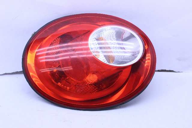 2006-2010 Volkswagen Beetle Tail Light Right - 1C0945096N OEM