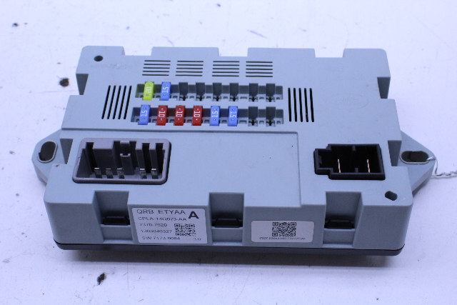 Jaguar Range Rover Rear Trunk Fuse Relay Box OEM