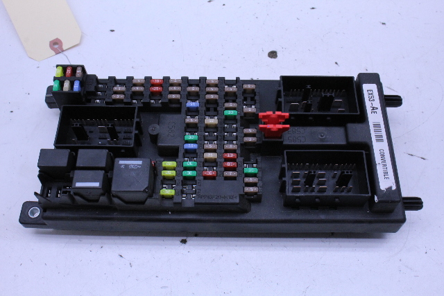 2014 Jaguar F-Type Fuse Relay Junction Power Box OEM
