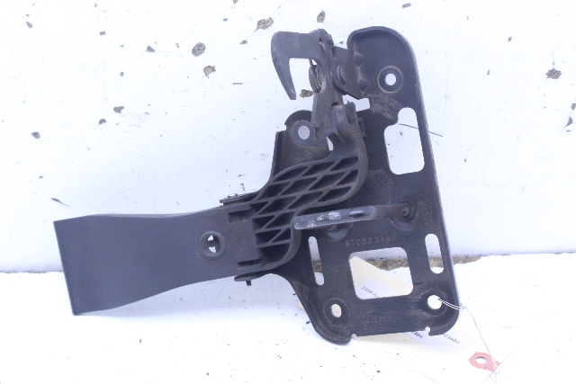 2009 Audi A4 Hood Latch Release Lever 8T0823480 Stock#21045 OEM