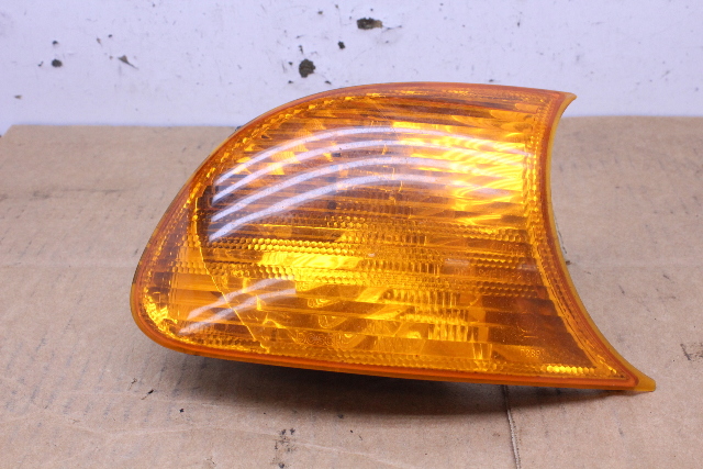 2002 BMW 330ci Turn Signal Light Lamp Right 6919650 OEM