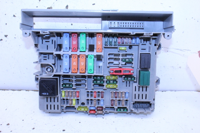 2007 BMW 328i Front Fuse Relay Box 6906622 Stock#21088 OEM