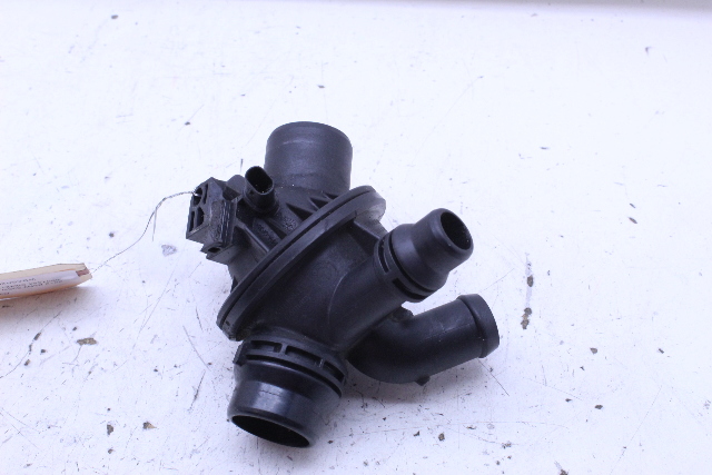2012 BMW 535xi GT Engine Coolant Thermostat 6601544 OEM