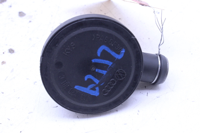 2004 Volkswagen Jetta Pressure Regulator Valve 06A129101C