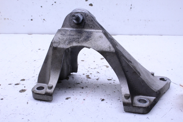 2013 BMW 335i Engine Motor Mount Bracket Right 6788606 Stock#21119 OEM