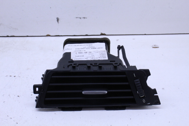 2006 BMW 330i Right Air Vent 6922634 OEM