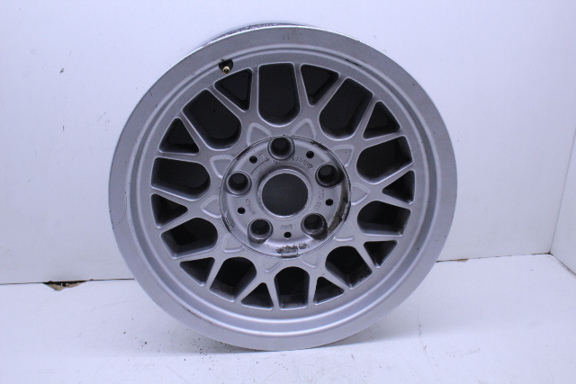 1997 1998 1999 BMW 528i 540i E39 Wheel 15 x 7 Style OEM