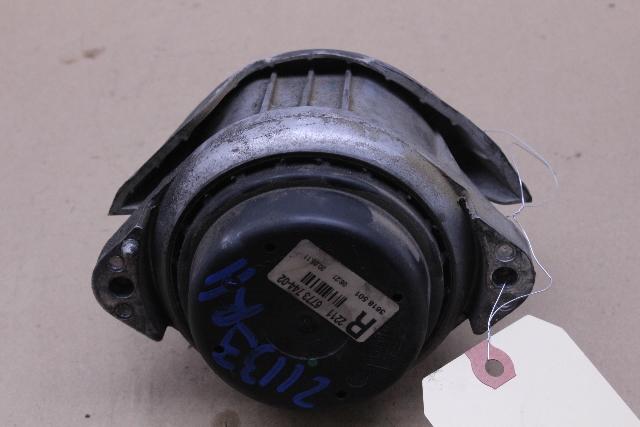 2007-2013 BMW 325i 328i 335i Engine Motor Mount Right OEM