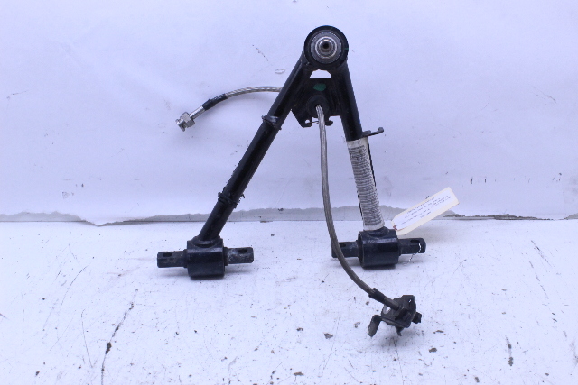 2015 2016 2017 Alfa Romeo 4c Spider Front Upper Control Arm Right 68253609AA OEM