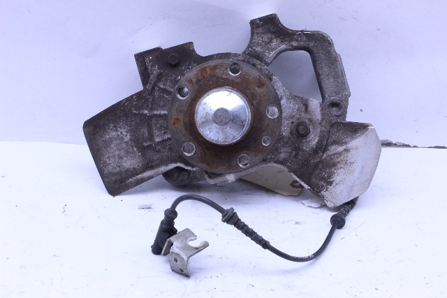 2015 2016 2017 Alfa Romeo 4C Spider Front Spindle Knuckle Hub Right 68261093AA OEM