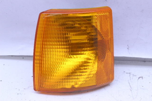 1993 Volkswagen Eurovan Front Parklight Marker Light Lamp Left Driver 701953049A OEM
