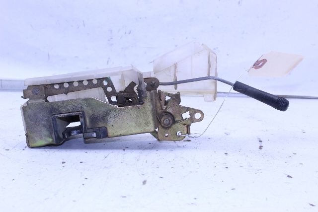 1993 Volkswagen Eurovan Door Latch Lock Right 702837016C OEM