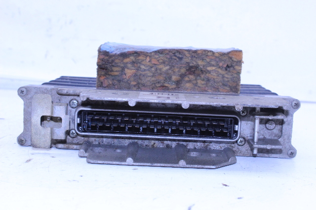 1993 Volkswagen T4 Eurovan Transmission Control Unit Module Computer TCU TCM 098927731B