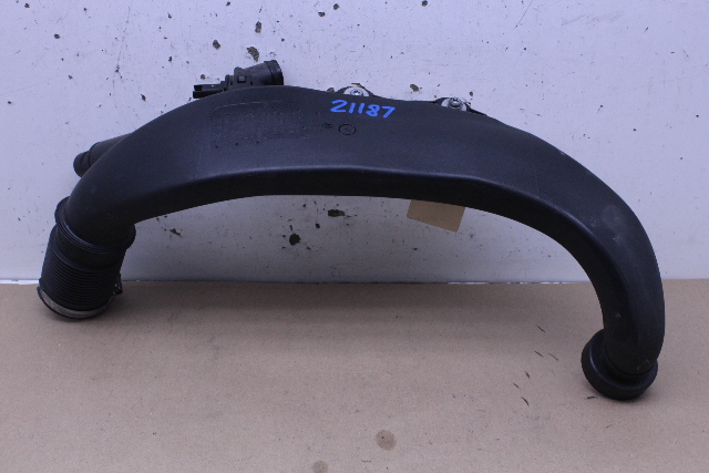 2008 BMW 335i N54 Intercooler Air Duct Pipe Tube OEM