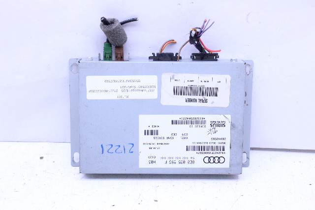 Audi Volkswagen Sirius XM Satellite Radio Control Module 8E0035593F OEM