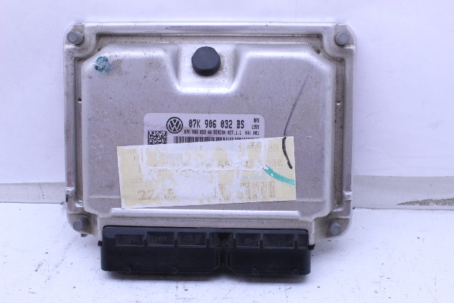 2008 Volkswagen Beetle Engine Computer Module ECU ECM DME 07K906032BS