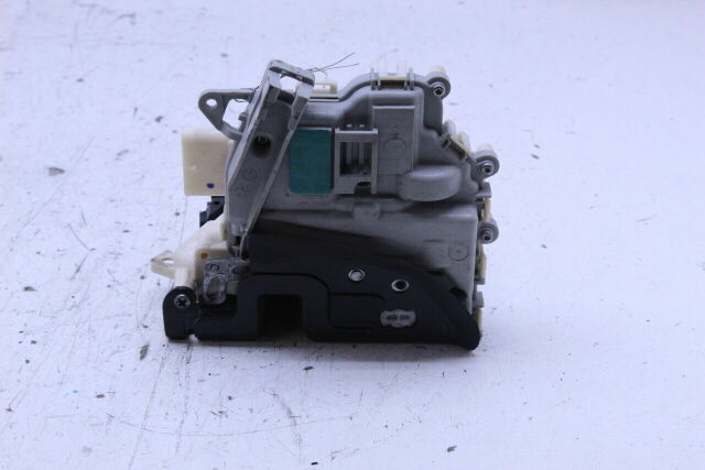 2012-2019 Porsche 911 991 Boxster Cayman 981 Door Latch Lock Right OEM