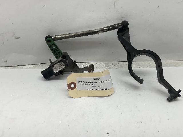 2013 2014 2015 2016 Porsche Boxster Cayman 981 Rear Headlight Level Sensor 98133302100 OEM