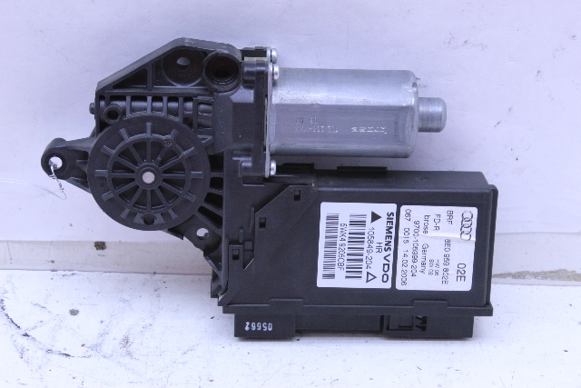 2006 2007 2008 Audi A4 S4 Rear Power Window Motor Right 8E0959802E OEM