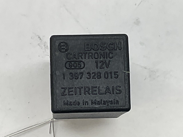 1997-2004 Porsche 911 Boxster Time Delay Relay OEM