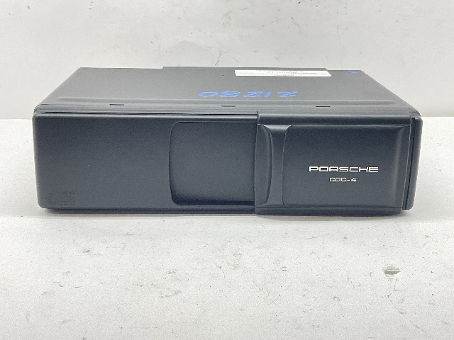 Porsche 911 Boxster Cayenne Cd Changer Cdc-4 - 99664514001 OEM