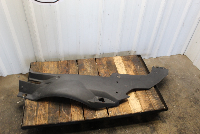 2008-2015 Audi R8 Front Wheelhouse Cover Under Hood Trim Right 420821170 OEM