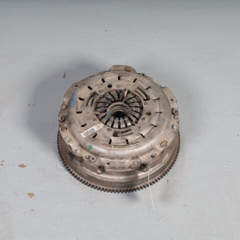 2015-2020 BMW M2 M3 M4 6 Speed Manual Transmission Flywheel 21212283028 OEM